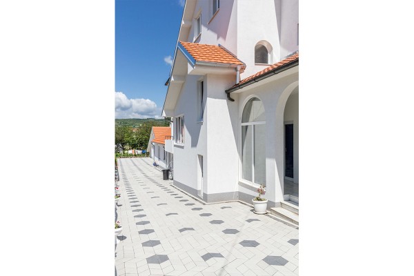img-9811-custom6FFBA48A-C225-BED1-0F1C-FA6DF4F26685.jpg